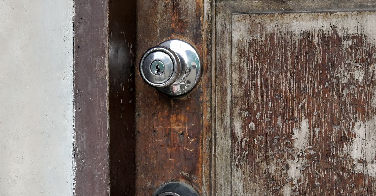 Mortise Lock vs. Cylinder Lock: Which Suits Your Older Toronto Home? — Liberty Lock Toronto Locksmith